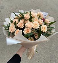 Букет Кремовые розы Латте в Горнореченском
