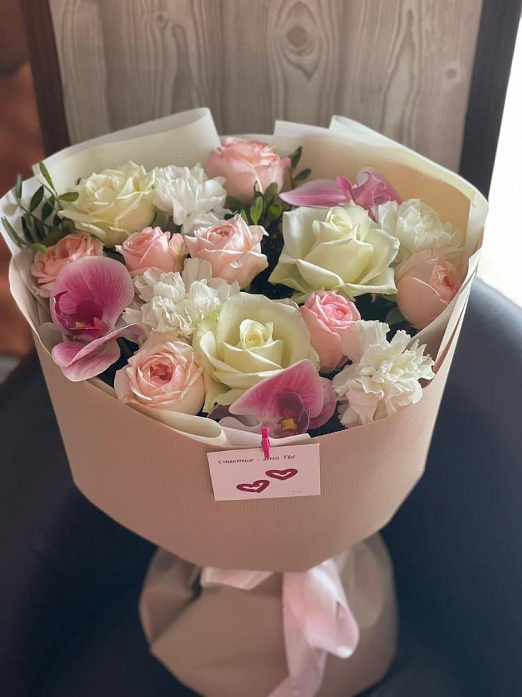 Букет цветов из: Орхидеи, Розы и Гвоздики в Горнореченском