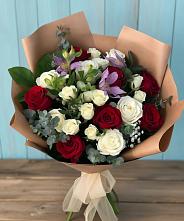 Букет цветов из:  Розы и Альстромерии в Горнореченском