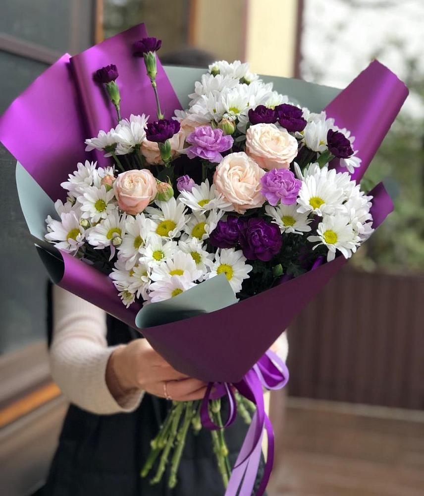 Букет цветов из: Хризантемы, Гвоздики и Розы в Горнореченском