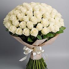 Букет 101 беля роза Белоснежка в Горнореченском