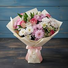 Букет цветов из:  Хризантемы, Альстромерии и Розы в Горнореченском