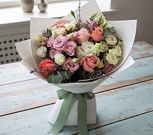 Букет цветов из:  Розы, Лизиантусы и Гвоздики в Горнореченском