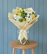 Букет цветов из:  Хризантемы и Розы в Горнореченском