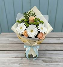 Букет цветов из:  Герберы, Розы и Хризантемы в Горнореченском