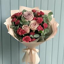 Букет цветов из:  Гвоздики и Розы в Горнореченском