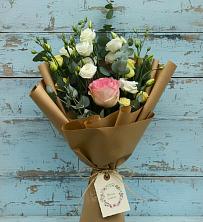 Букет цветов из:  Розы и Лизиантусы в Горнореченском