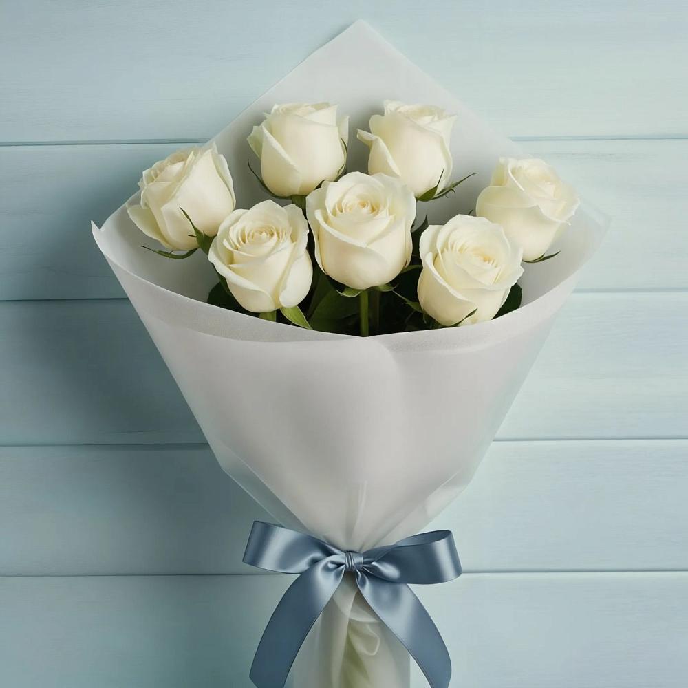 Букет 7 Белых роз Эдлесс Лав в Горнореченском
